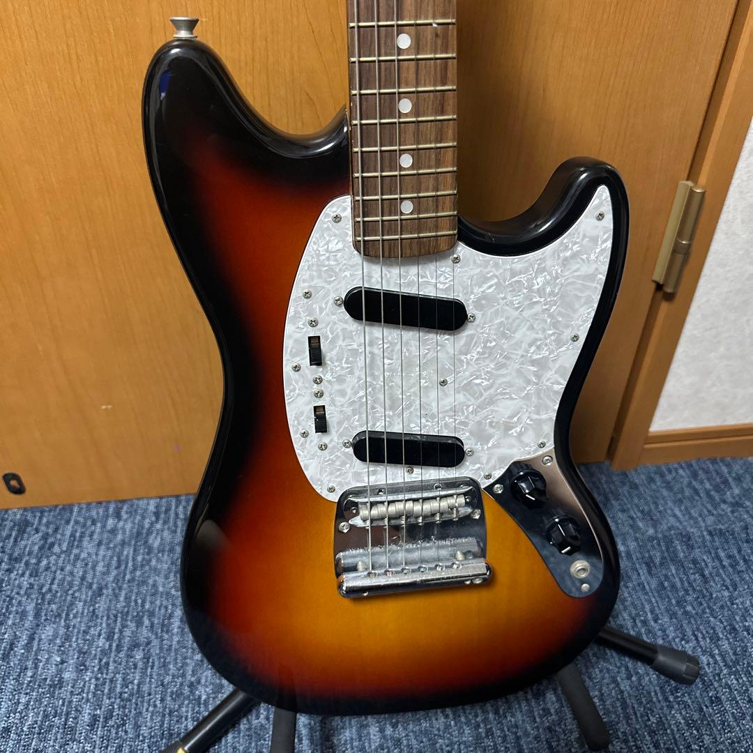フェンダー ジャパン MG69 3TS ムスタング Tシリアル 日本製 - メルカリ