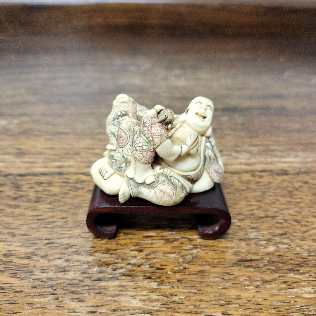 玉川銘　布袋根付　置き物　オブジェ　コレクション　台座付き 名工品 【名工品】 村田陶苑 布袋置物 〈1個〉 |皿や鉢など和食器の