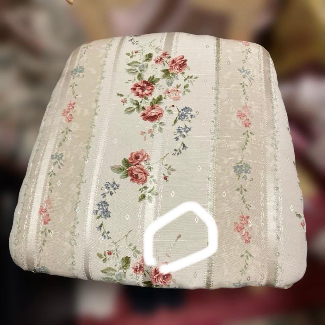 Chi様専用 ロココ調椅子 彫刻装飾 バラ布座面 ヨーロピアン