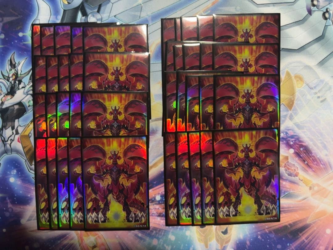 遊戯王 スカーレッドスーパーノヴァドラゴン スリーブ 40枚 - メルカリ
