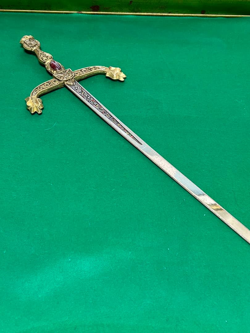アンティークなスペイン製ソードレイピア西洋剣の置物 - メルカリ