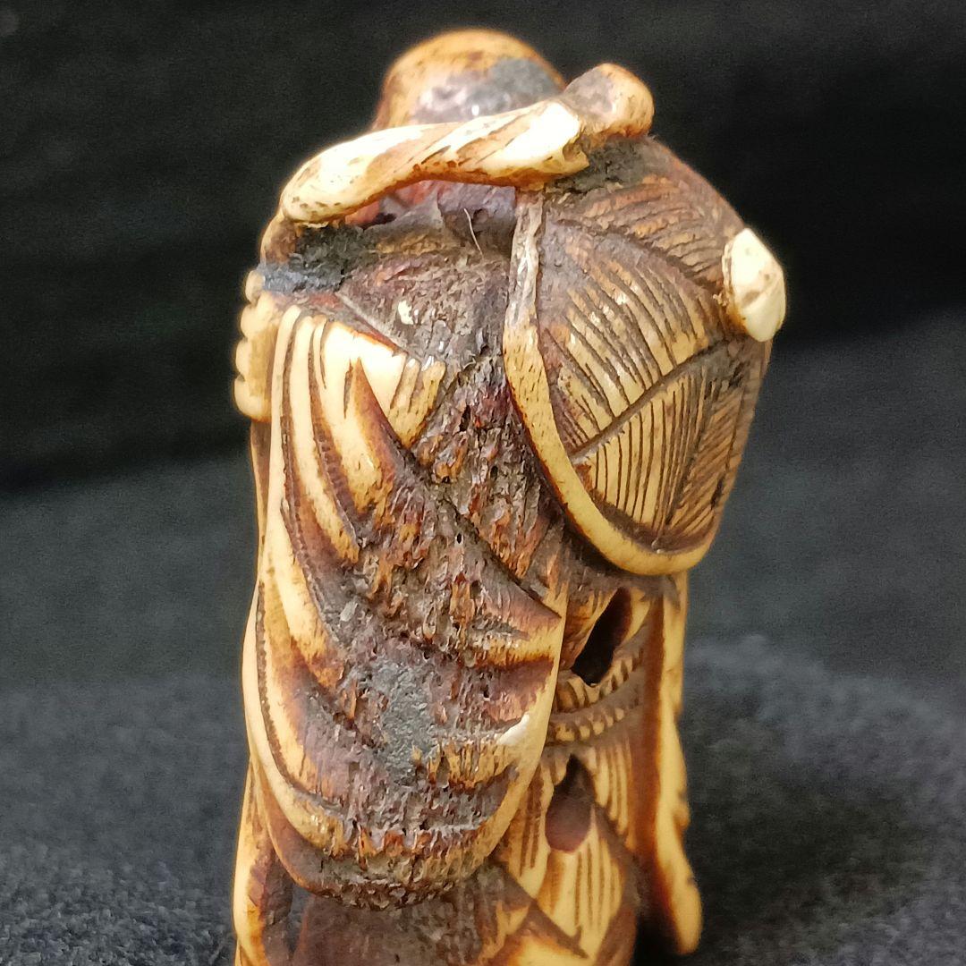 専用X214-2 江戸時代根付 細密彫刻 人物根付 鹿角材彫刻 ね - メルカリ