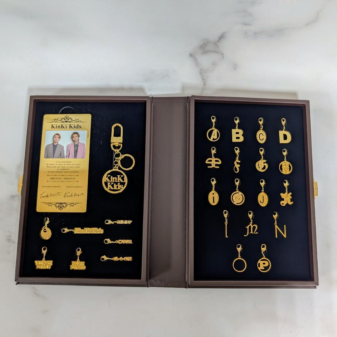 KinKi Kids 39 Very much Blu-ray - メルカリ