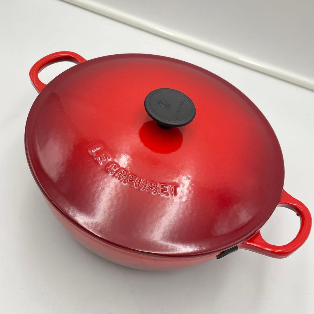 美品 LE CREUSET マルミット 22cm チェリーレッド 両手鍋 新品