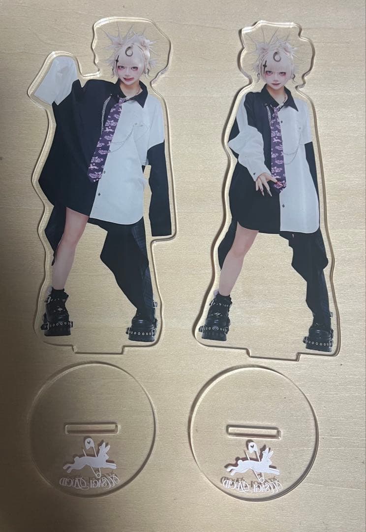 マザリ　米粉パン　アクリルスタンド6個セット