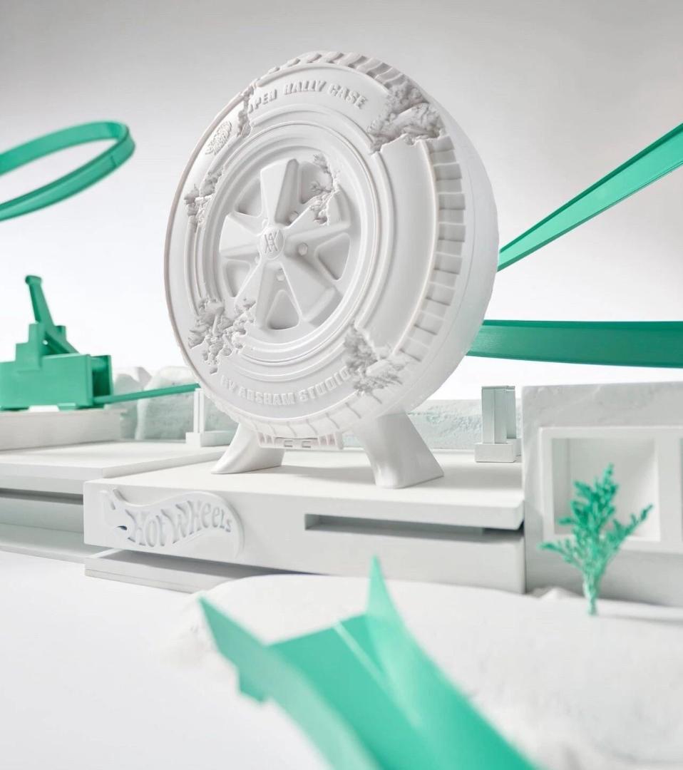 新品 Arsham Rally Case コレクターセットPorsche 930 Hot Wheels x Daniel Arsham Eroded Porsche 930 and Rally Case