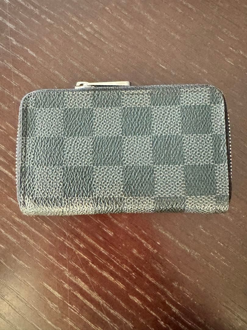 LOUIS VUITTON ルイ ヴィトン ダミエグラフィット ジッピー  LOUIS VUITTON（ルイ・ヴィトン） ジッピーXL ダミエグラフィット 黒