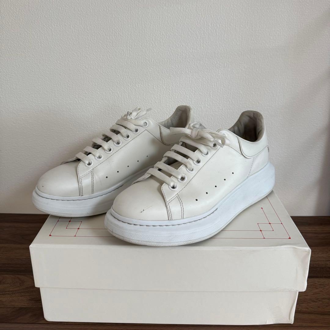 alexander mcqueen（アレキサンダーマックイーン）