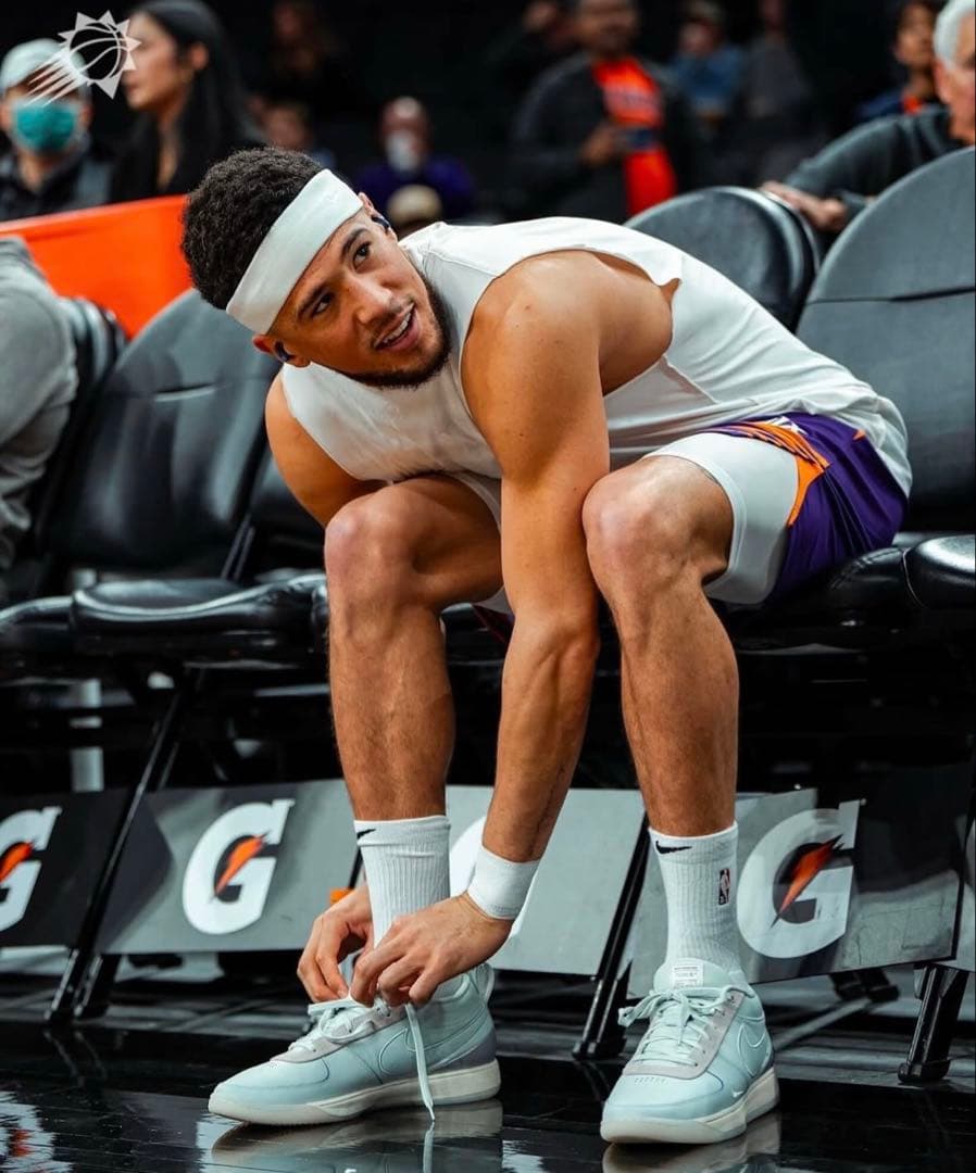 新品未使用】Nike Book1 