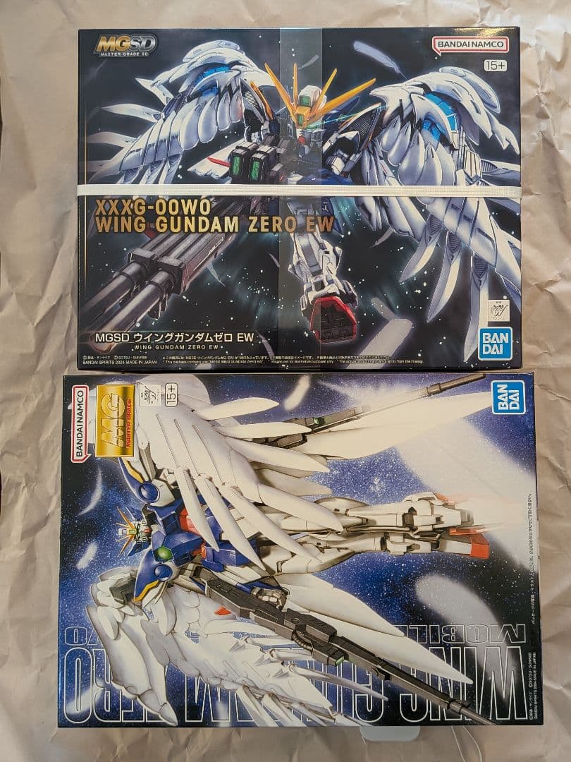 MGSD ウイングガンダムゼロ EW ＆ MG 1/100 ウイングガンダムゼロ