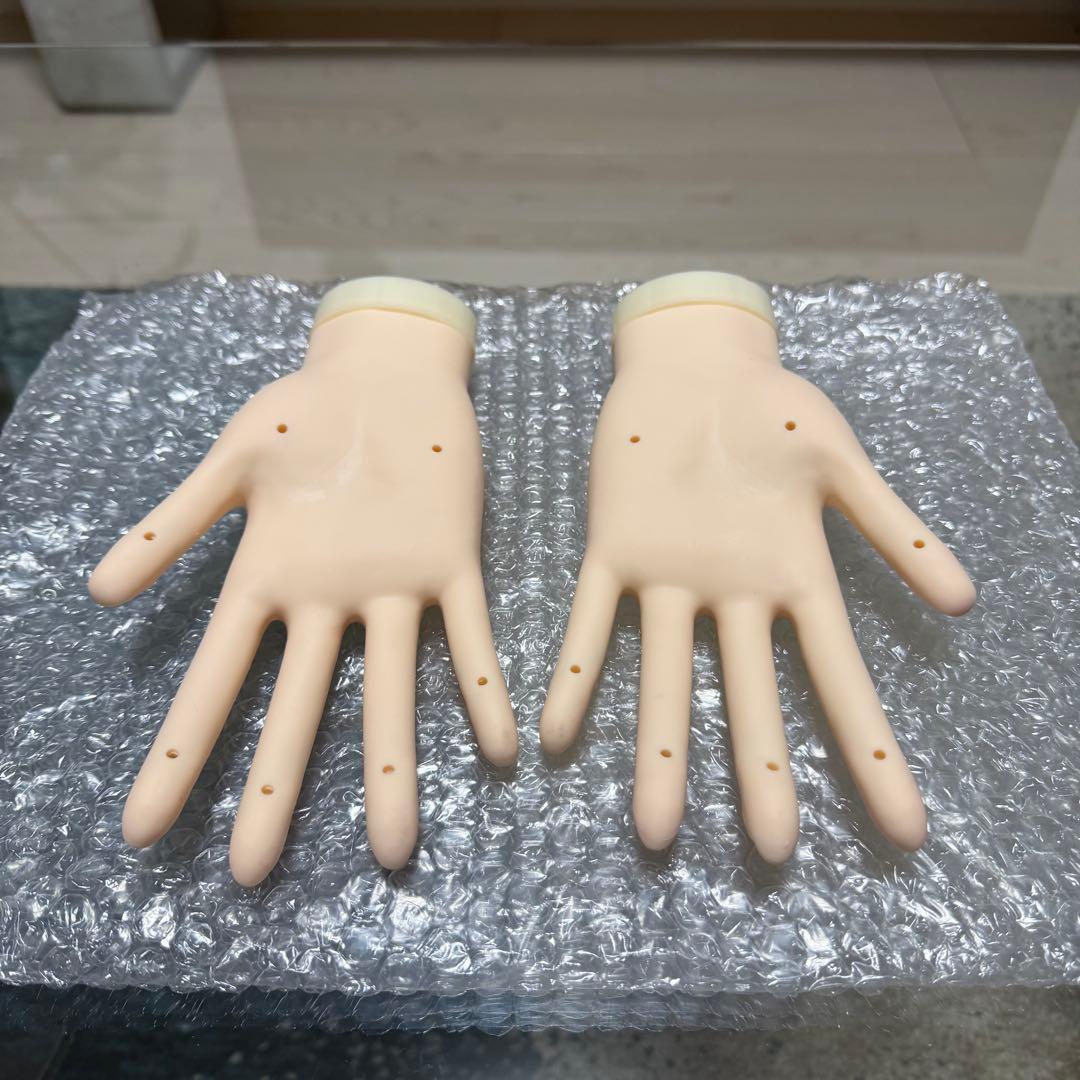 JNEC 認定モデルハンド ネイル試験 ハンドくん 箱付き 骨折なし - メルカリ