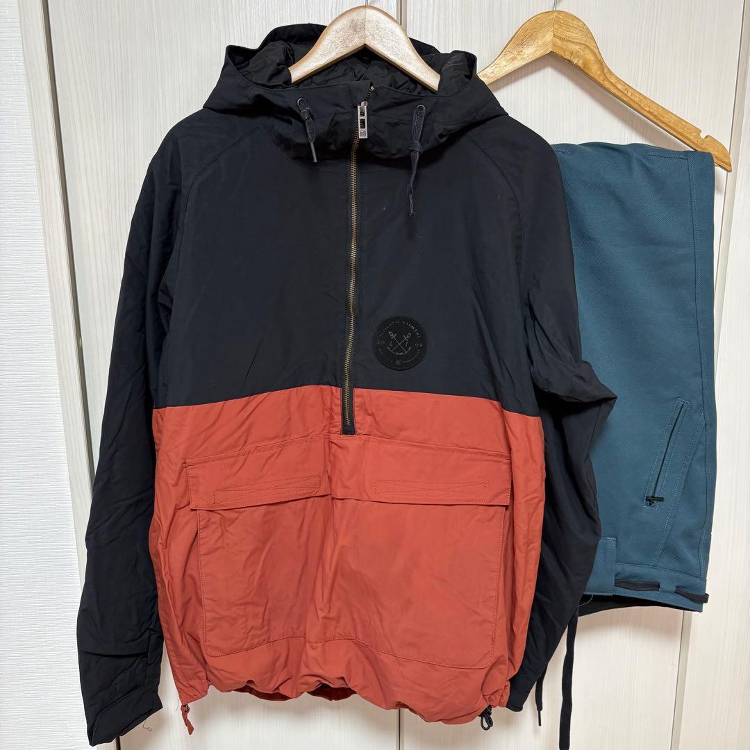 スノーボードウェア ブラック/オレンジ　上下セット