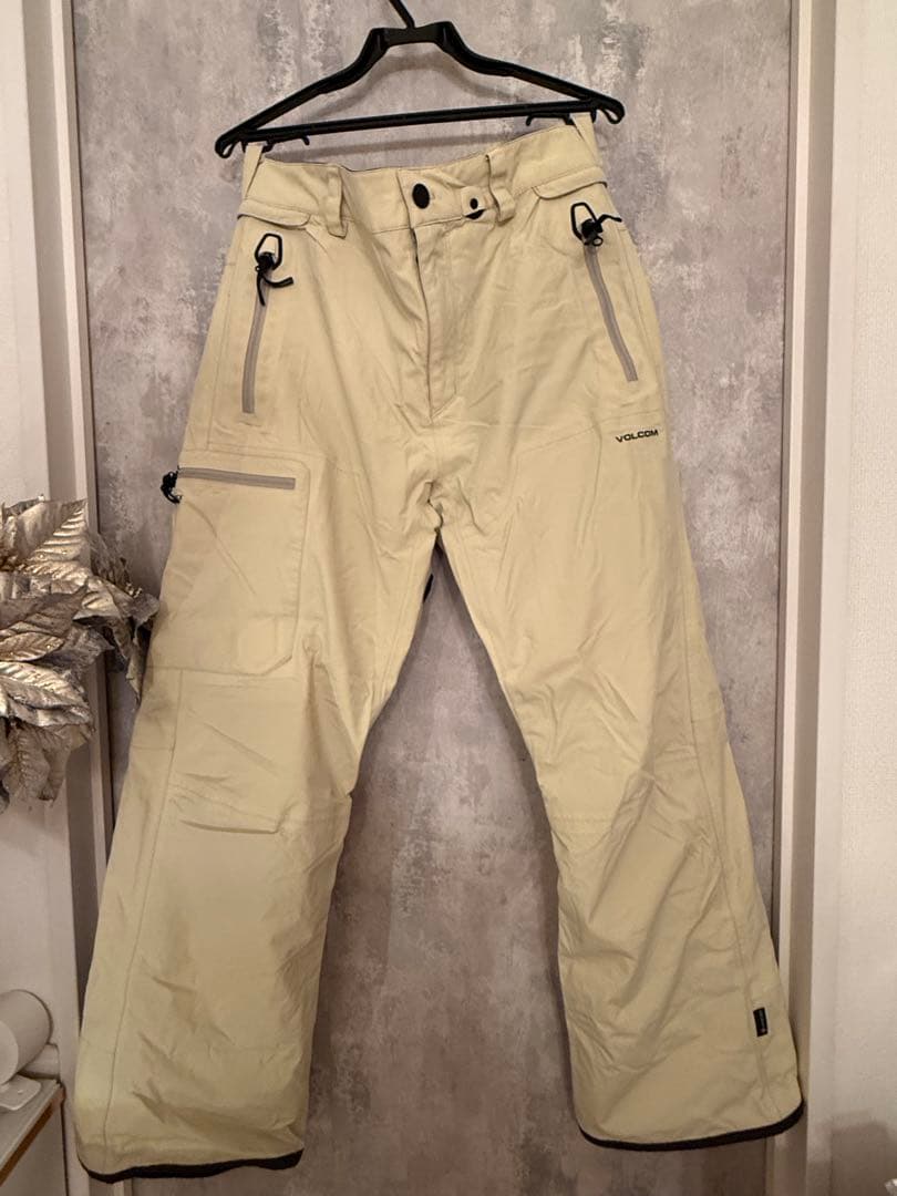 VOLCOM GORE-TEX スノーボードパンツ クリーム色