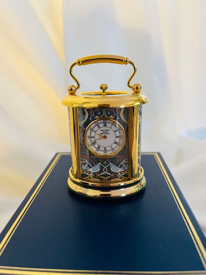 Halcyon Days 装飾時計 専用ボックス、説明書付き Halcyon Days 装飾時計 専用ボックス、説明書付き Halcyon Days 装飾