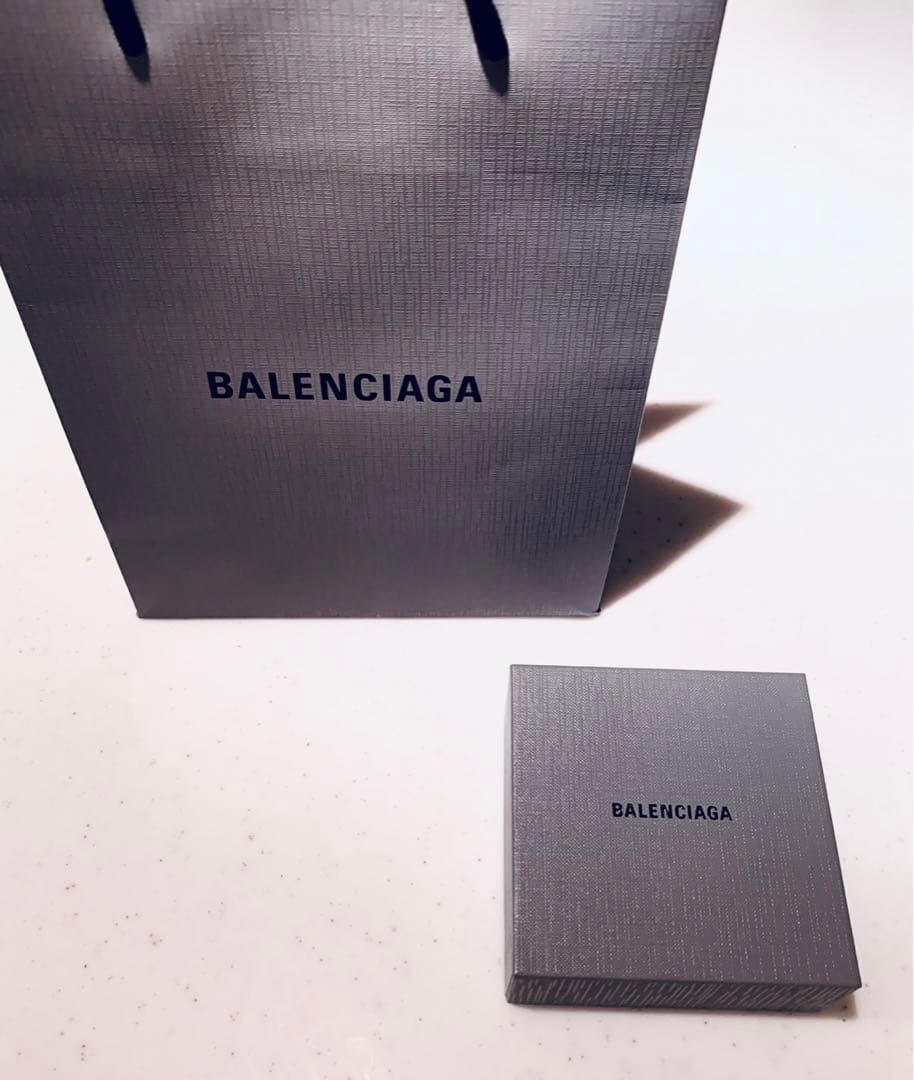 BALENCIAGA シュシュ 新品未使用　正規品