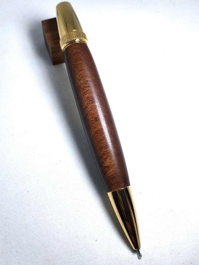 世界一硬い木【リグナムバイタ】パトリオットボールペン - メルカリ