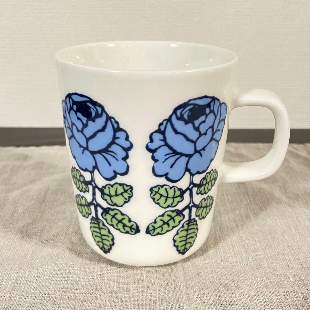 未使用】マリメッコ marimekko ヴィヒキルース マグカップ ブルー 青