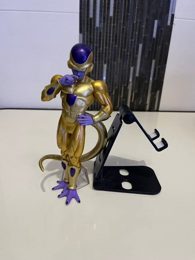 ドラゴンボール 一番くじ フリーザ第二形態 フリーザ第三形態