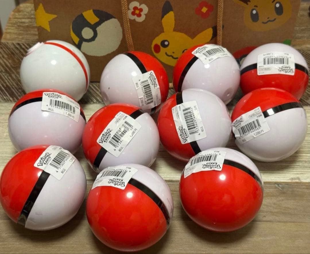 ポケパークカントー ピンバッジ 未開封10個 プレミアボール付き 紙袋付き