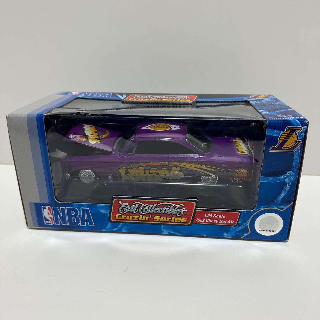 レア 1/24 LAKERS '62 chevy belair