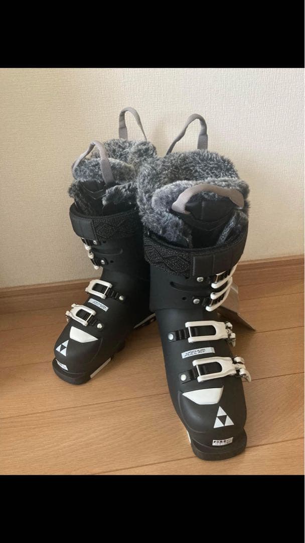 FISCHER スキーブーツ　滑走3日