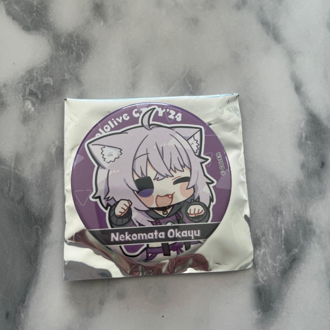 ホロライブシティ 猫又おかゆ 缶バッジ ホロシティhololive CITY