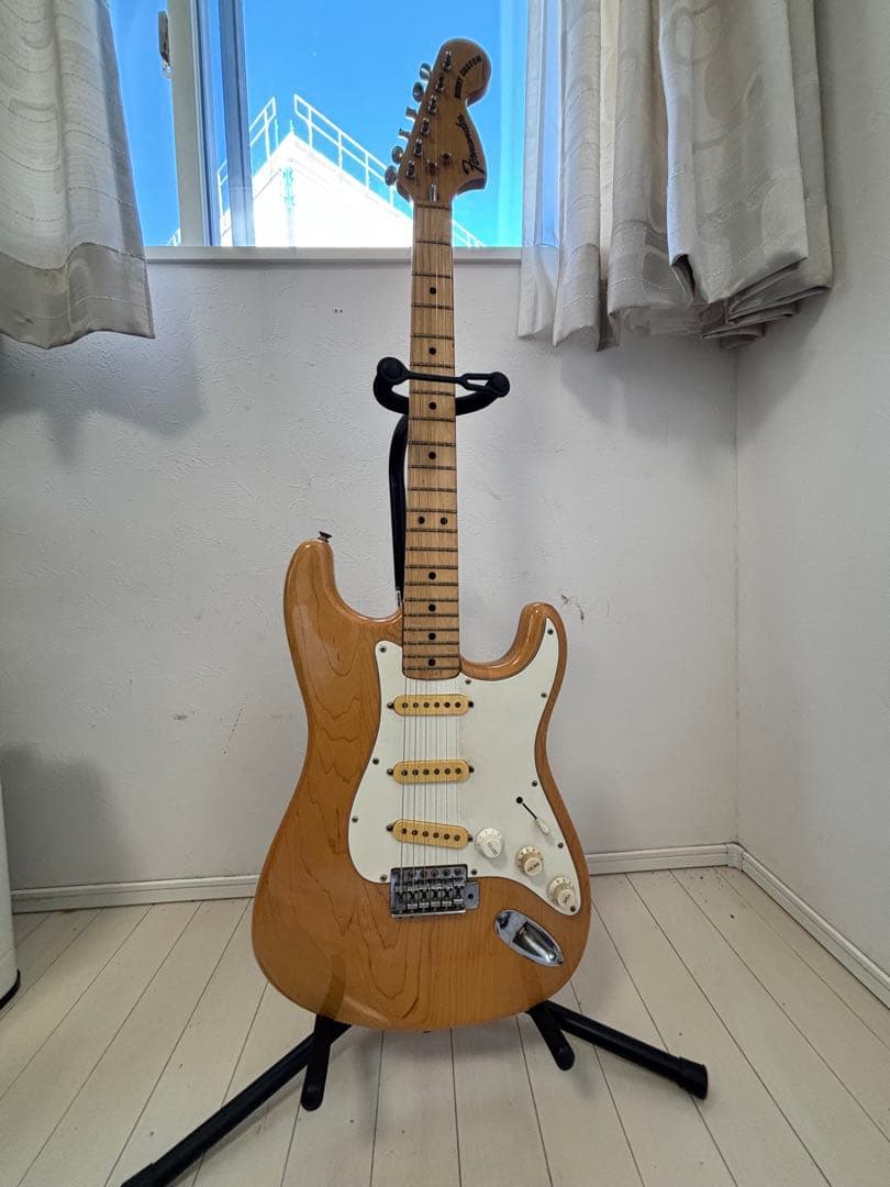 ストラトキャスター エレキギター ナチュラル