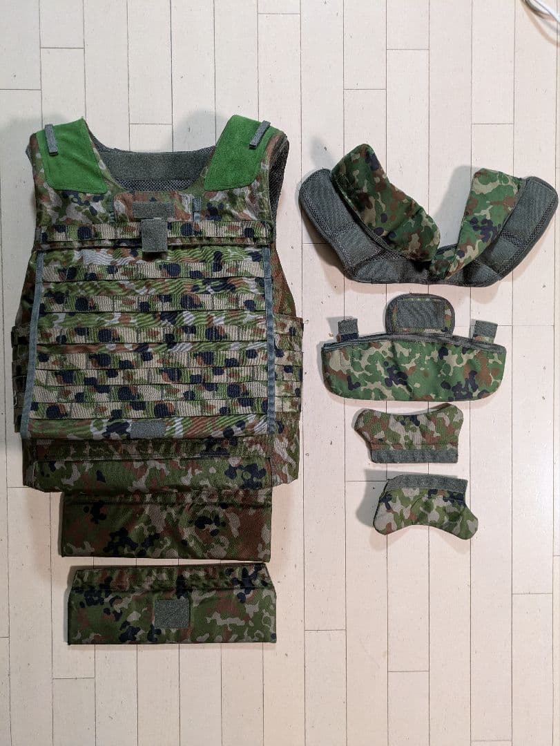 陸上自衛隊 防弾チョッキ3型 レプリカ - メルカリ