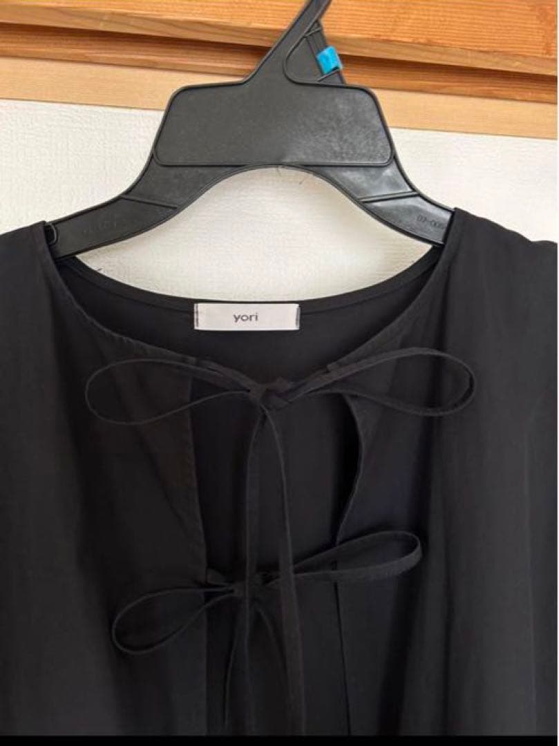 Yori ダブルフレアジレ ブラック