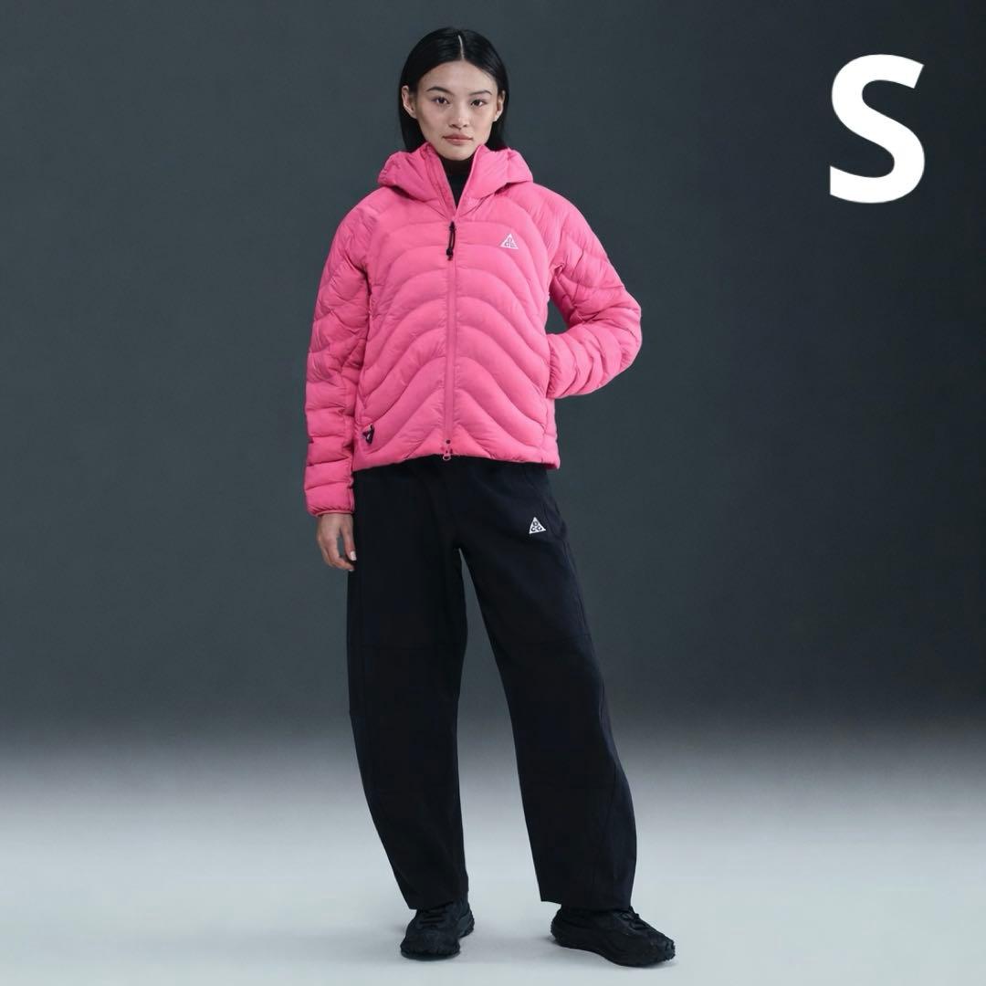 ナイキ　ACG プリマロフト　ダウンジャケット　ピンク　S 短丈　サーマフィット 新品未使用）ナイキ ACG プリマロフト フーディ ダウンジャケット