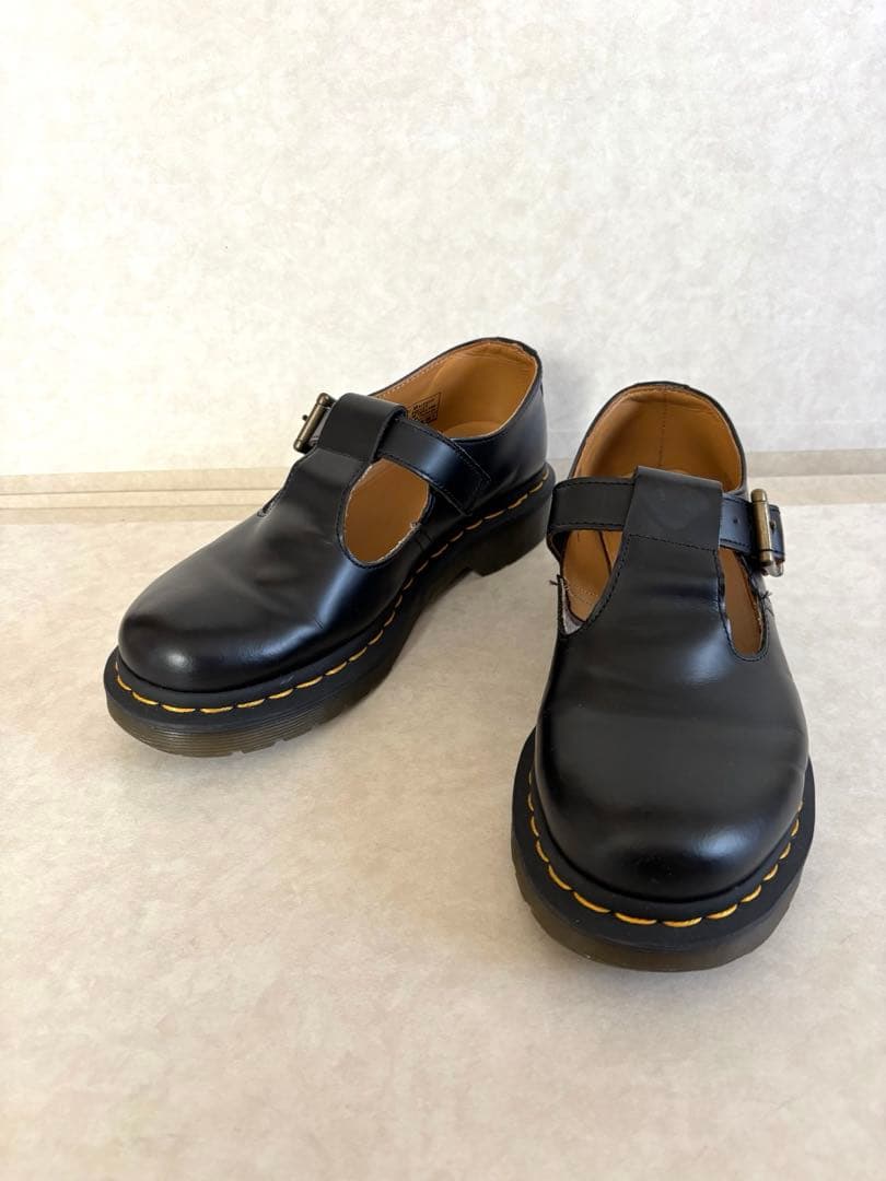 Dr. Martens POLLEY Tストラップシューズ Dr.Martens（ドクターマーチン） POLLEY ポリー ストラップシューズ