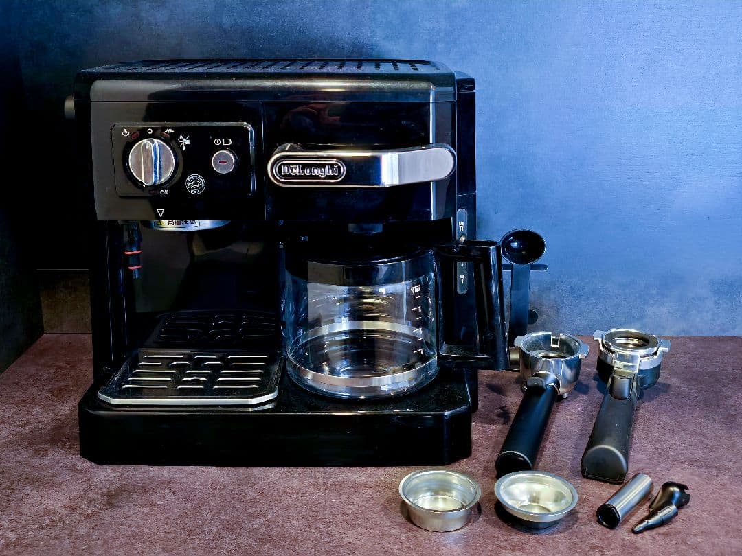 ル*ー様 【美品】Delonghi デロンギ BCO410J-B コーヒーメーカ