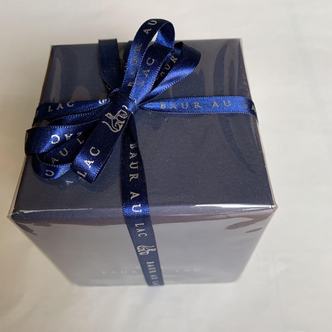 官能的なリラクゼーションを演出するブジー・パルフュメ(アロマキャンドル)