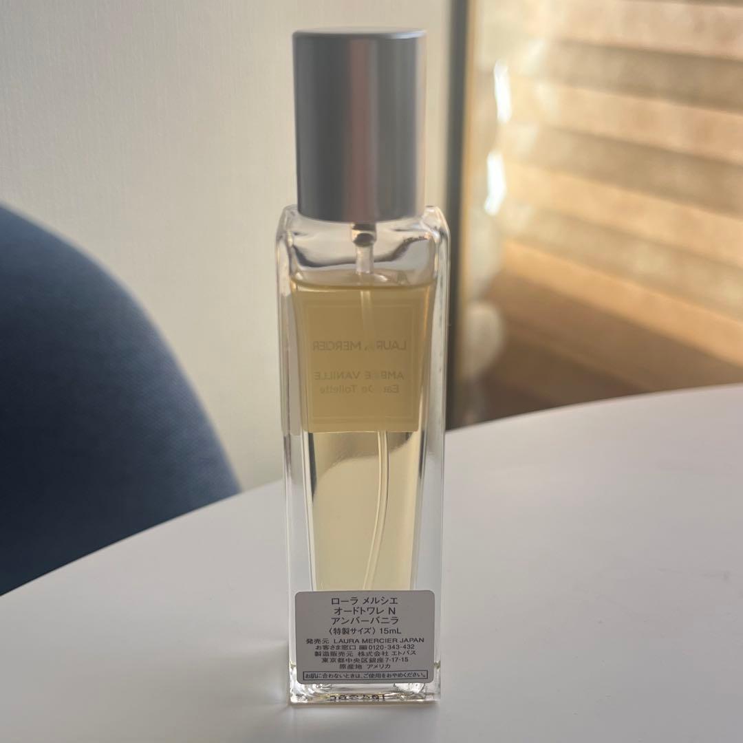未使用に近い♡laura mercierオードトワレ♡アンバーバニラ15ml - メルカリ