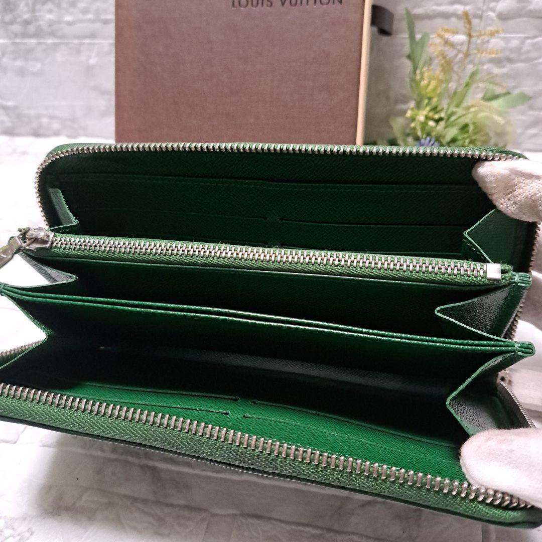 ✨️美品✨️ルイ・ヴィトン ラウンドファスナー 長財布 エピグリーン