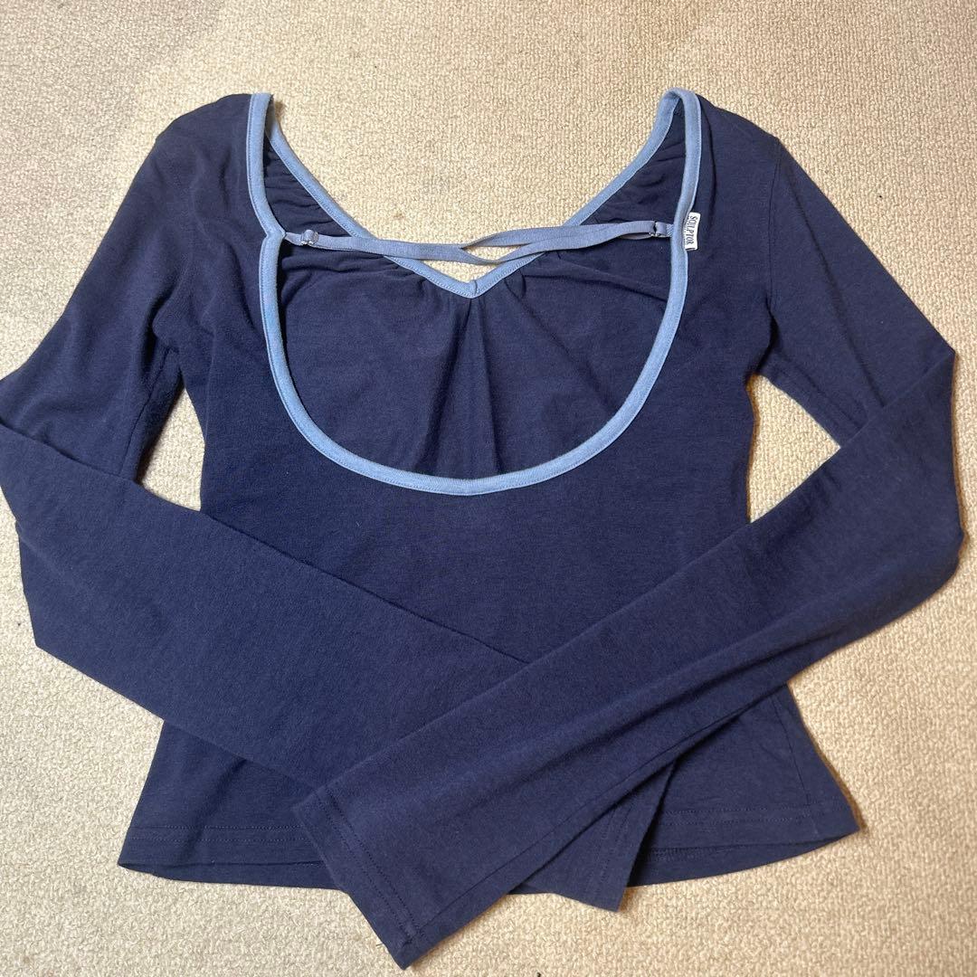 SCULPTOR Scoop Back Strap Top navy M - メルカリ
