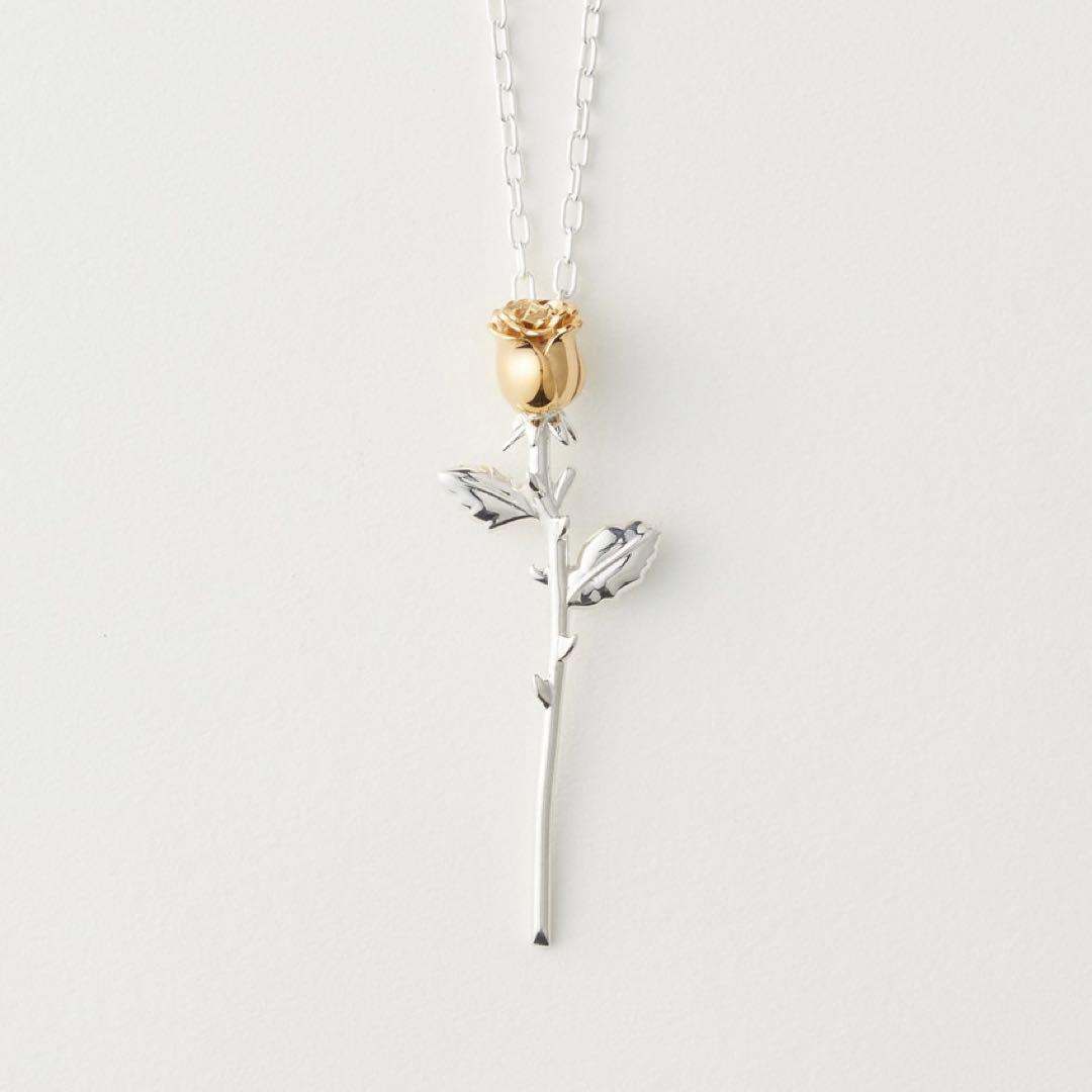 アクセサリー AMBUSH ROSE CHARM NECKLACE
