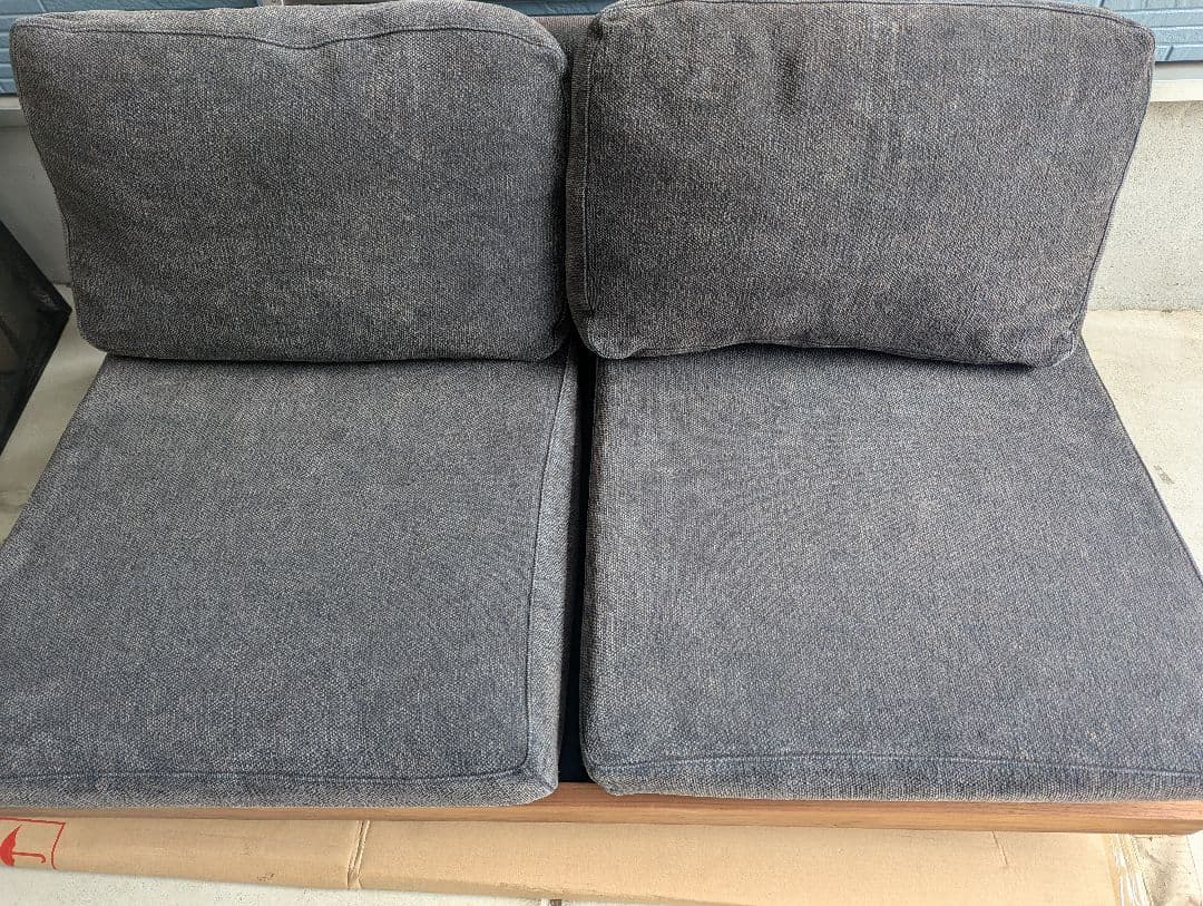 マスターウォール　デニッシュソファ　 2シーター（140cm）