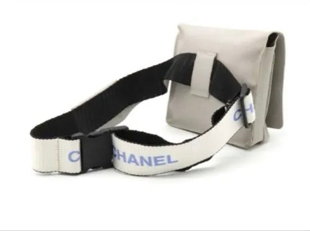 NealCHANEL スポーツライン グレー　ウエストポーチ