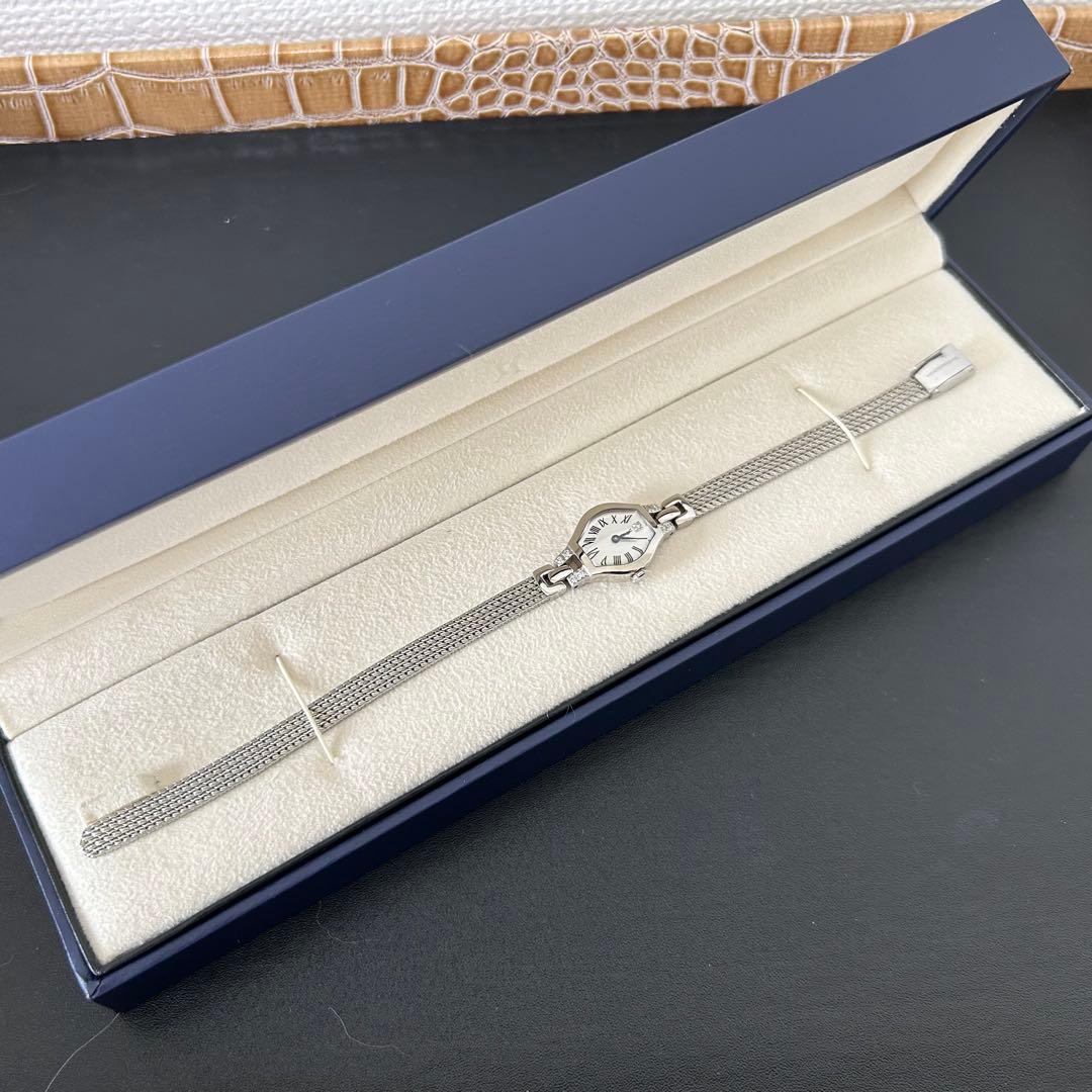 【保証書•ケース付】ヴァンドーム青山•腕時計•ダイヤモンド0.11カラット