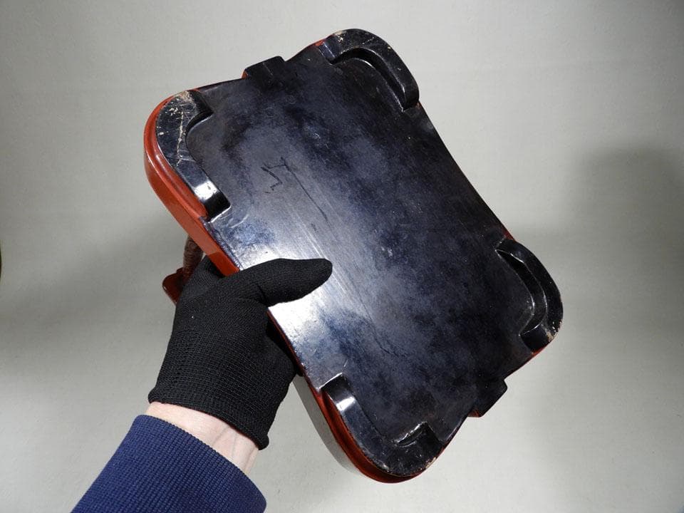 ○深彫 堆朱 太刀掛 刀立て 刀掛け 御愛刀守護 仙台堆朱 渦