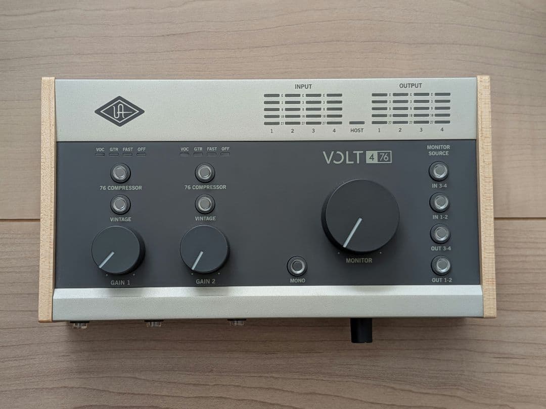 Volt 476 Universal Audio オーディオインターフェイス mt0134409_m.jpg