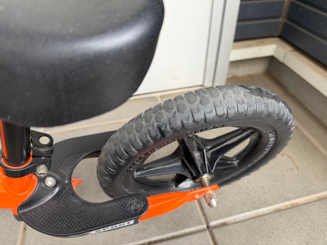 使用少】STRIDER ストライダー オレンジ スポーツ ロングポスト付