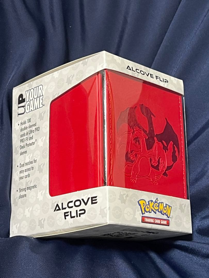 海外限定 Ultra Pro ポケモン リザードン デッキケース ALCOVE - メルカリ