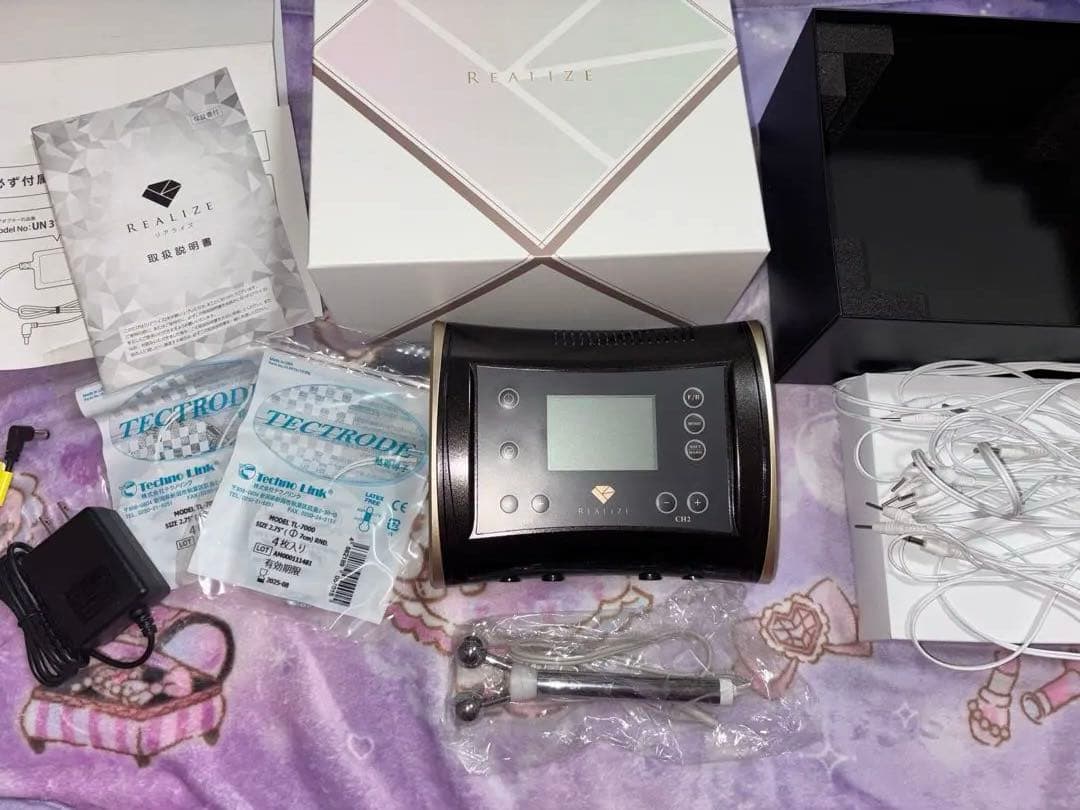 リアライズ 美顔器 デジタル表示