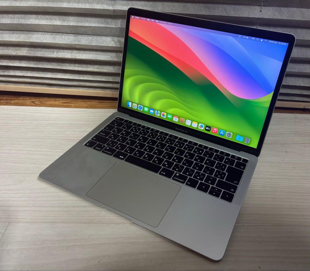 MacBook本体 MacBook Air 2018 i5-8200U 16GB SSD256GB Amazon.com: Apple 2018 MacBook Air with 1.6GHz Intel Core i5, 13