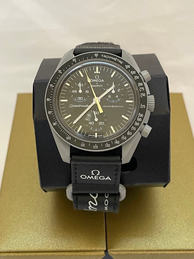 OMEGA×swatch Mission to the Moon 腕時計 オメガ×スウォッチの新作ムーンスウォッチ「バイオセラミック ムーン