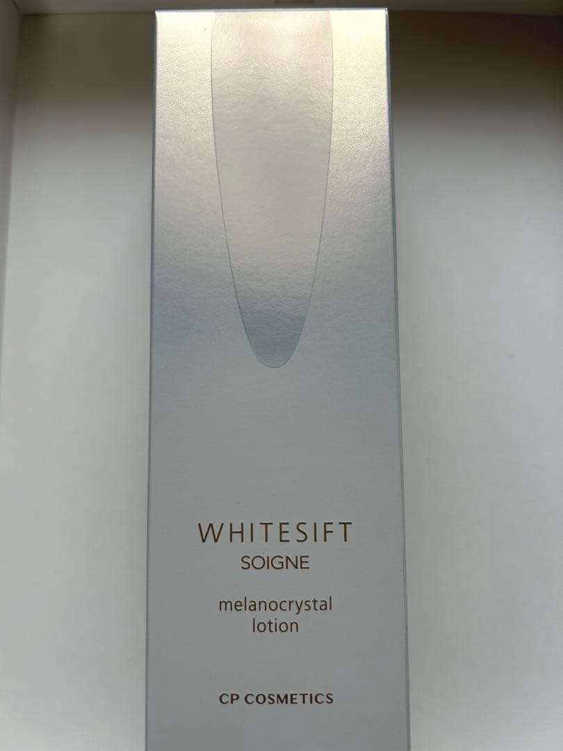 新品　ソワーニュホワイトシフトメラノクリスタルローション