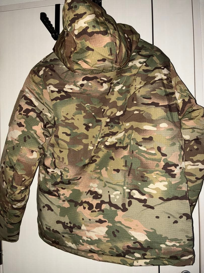 未使用極暖ロシア軍北朝鮮軍仕様防寒服内綿ブラックアルミマルチカム