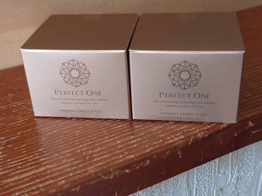 パーフェクトワン 薬用リンクルストレッチジェル　2個 Amazon.co.jp: パーフェクトワン PERFECT ONE 医薬部外品